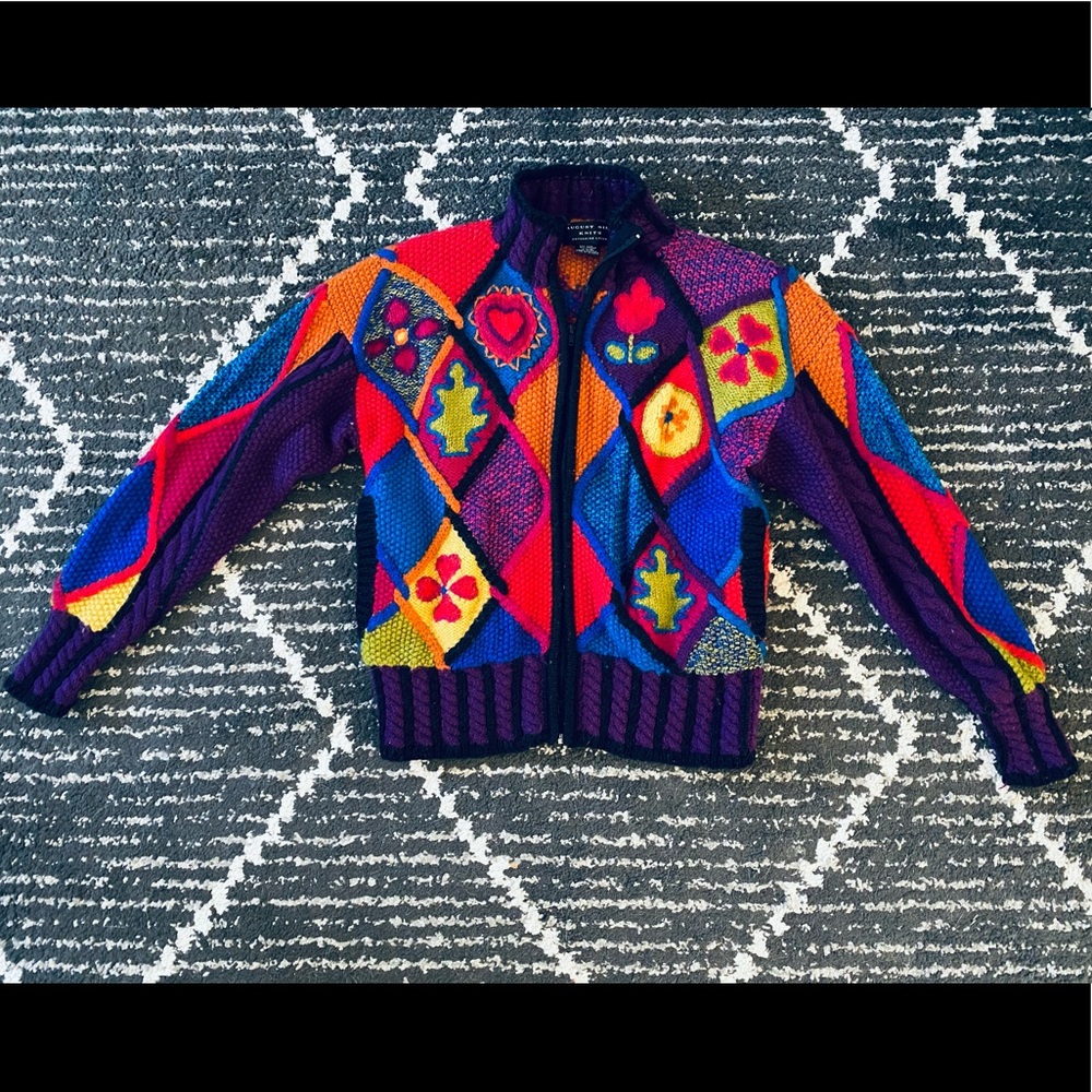 Funky vintage zip sweater
